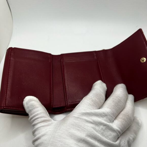 GUC Dior Red Lotus Cannage Patent Trifold Wallet - Picture 6 of 11